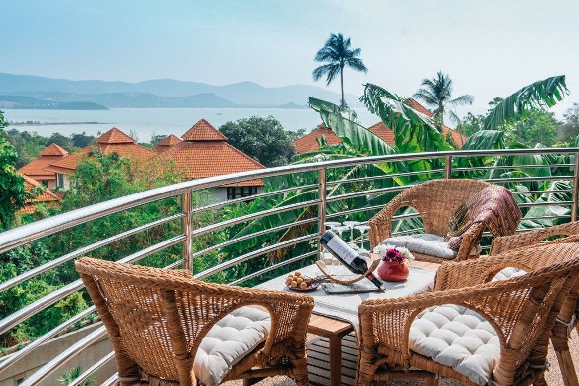 4 Bedroom Villa for Sale at Tongson Bay Villas