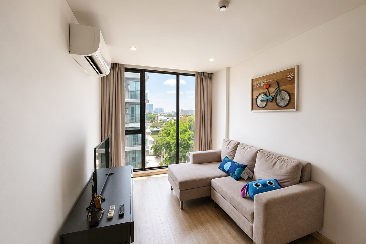 Stylish Sukhumvit 50 Condo for Living or Investment | Only 450 m from BTS On Nut