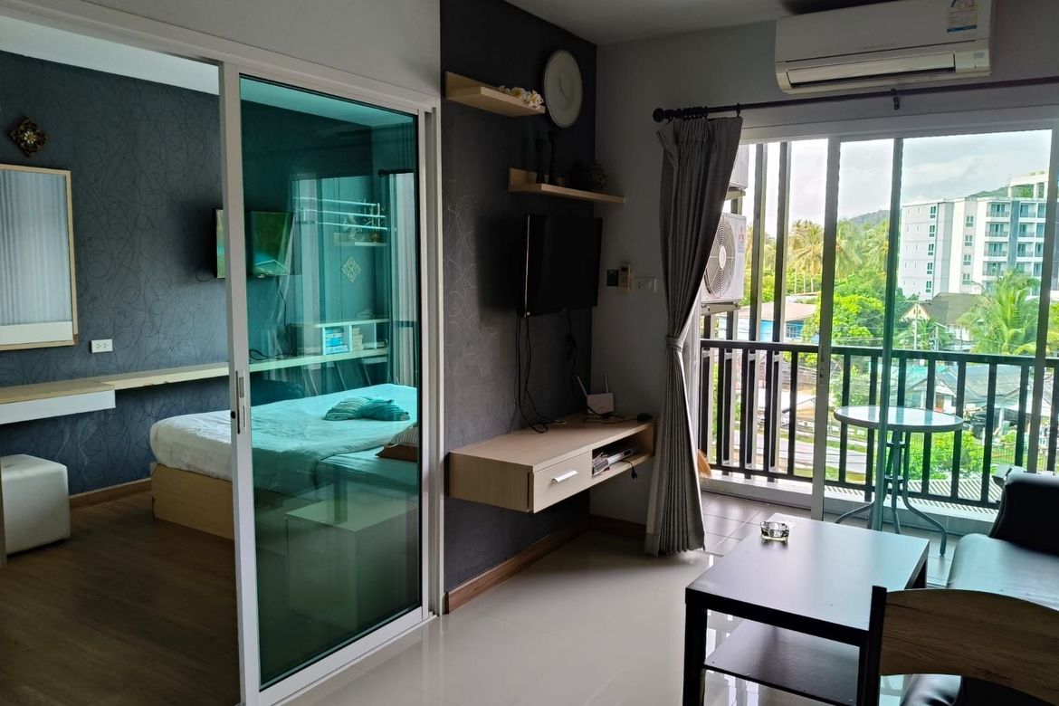 Investment Opportunity - Fully Furnished 1-Bedroom Condo
