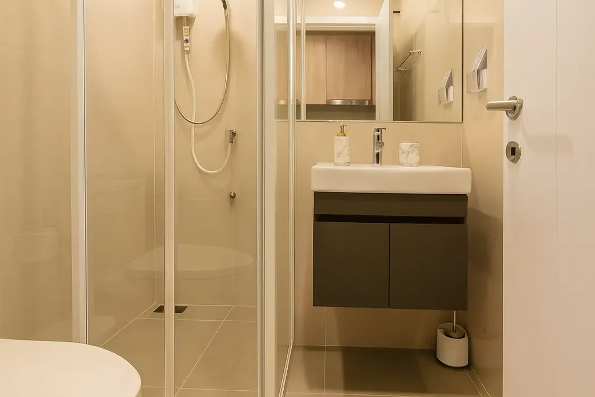 Fully Furnished 1Bedroom at Modiz Sukhumvit 50 | Tenanted Current ROI 6.00%, Contact Us Now!