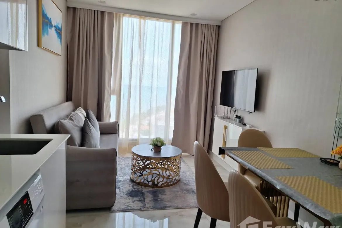 Copacabana Jomtien Beach Condo