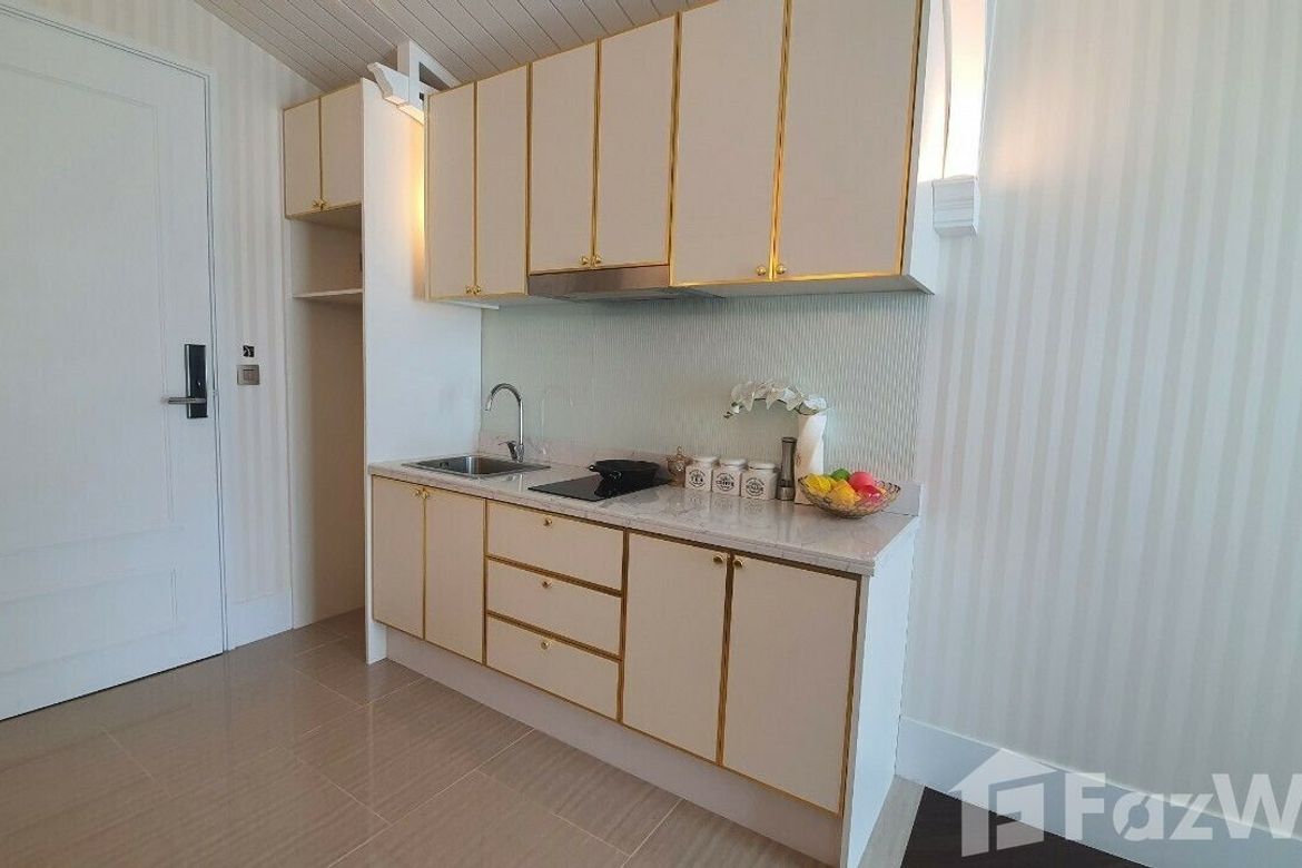 1 Bedroom Condo for sale at Grand Florida