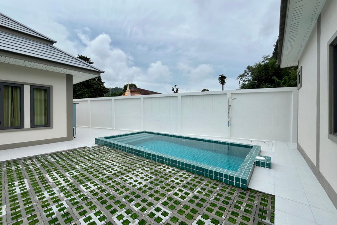 3-Bedroom, 3-Bathroom Villa for Sale & Rent with Beautiful Mountain View