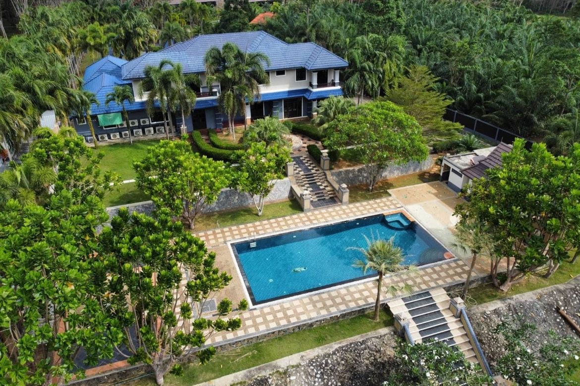 4-bedroom mansion luxury for sale among mountain views in Ao Nang, Krabi.