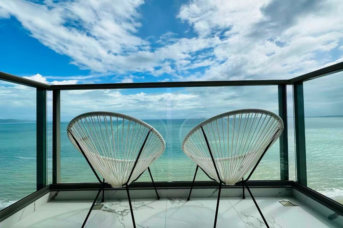 Rare Foreign Quota Corner Unit with Panoramic Sea View & Private Jacuzzi