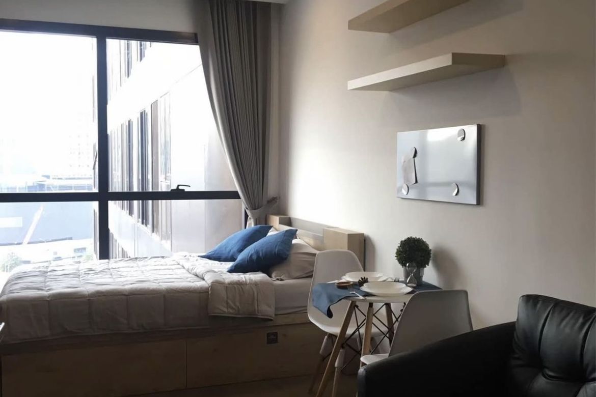 Studio Condo for sale at Ashton Chula-Silom