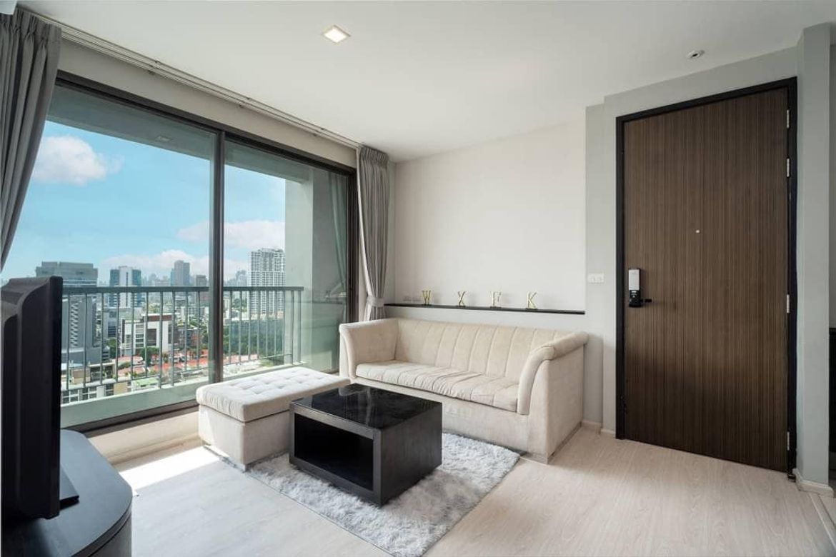 2 Bedroom Condo for sale at 2-Bedroom Condo with unblocked View Near Phra Khanong BTS [ABKK30553]