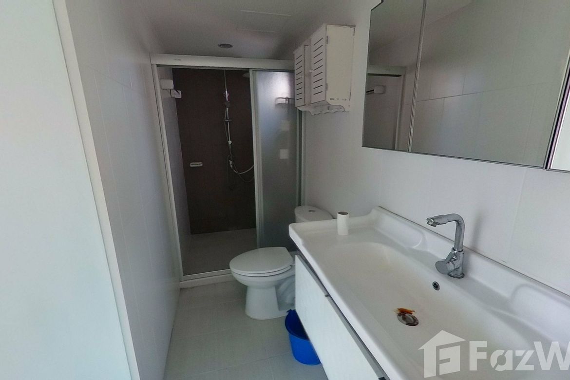 45 sqms for Sale : 3,300,000 THB / for Rental:13,000 THB