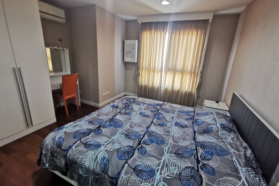 1 Bedroom Condo for sale at Belle Grand Rama 9