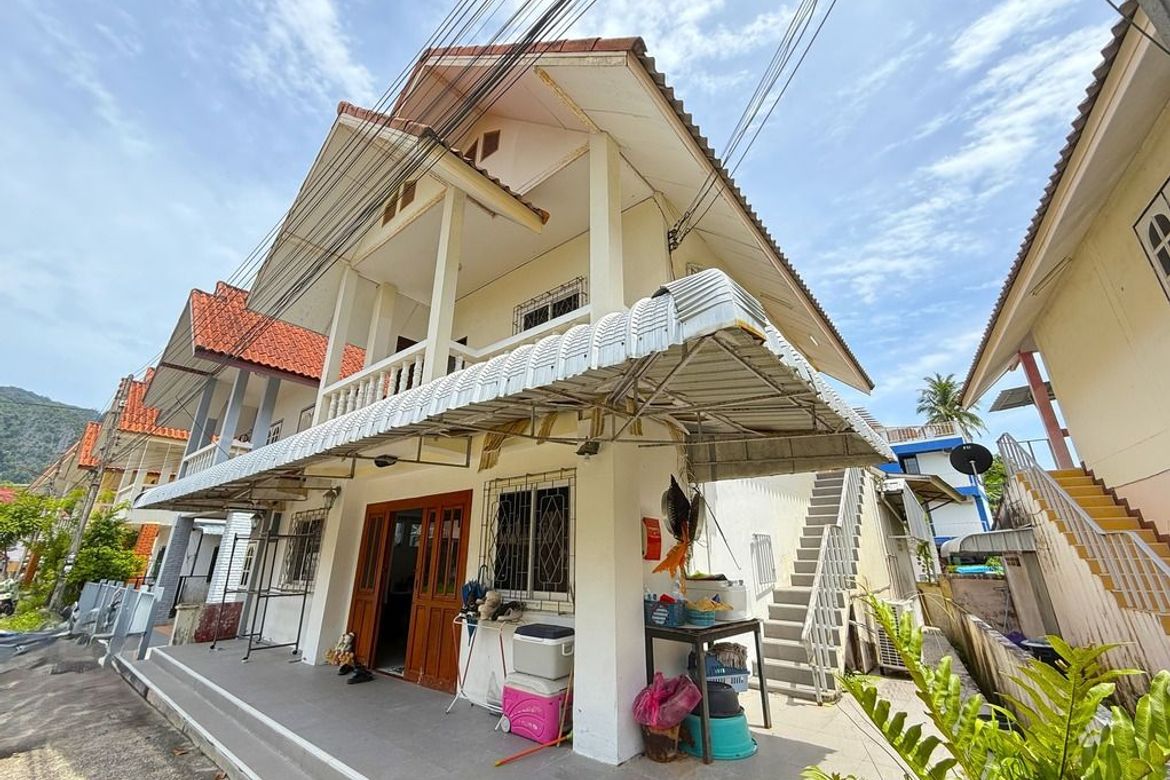 2-Bedroom Mountain View House for Sale in Ao Nang – Walk to Amenities