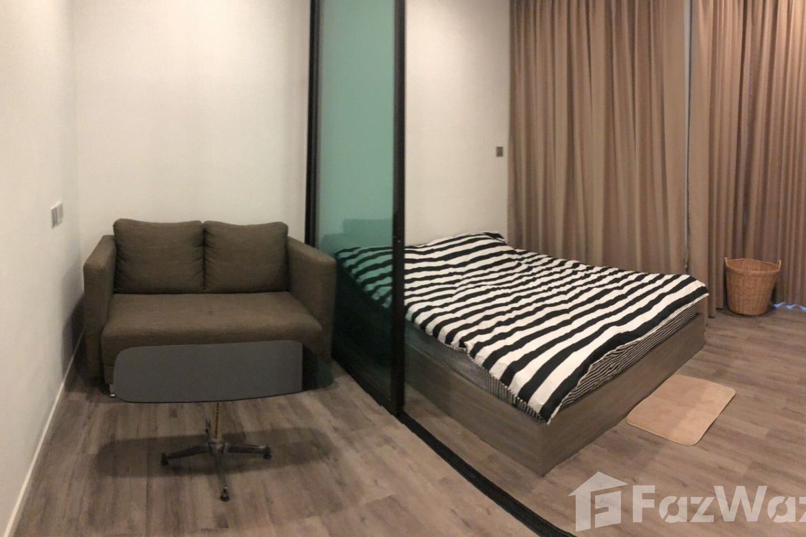 1 Bedroom Condo for sale at Brown Condo Ratchada 32