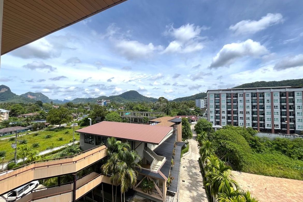 1-Bedroom, 1-Bathroom Condo for Sale in a Prime Location, Khlong Haeng, Ao Nang, Krabi (6th Floor)