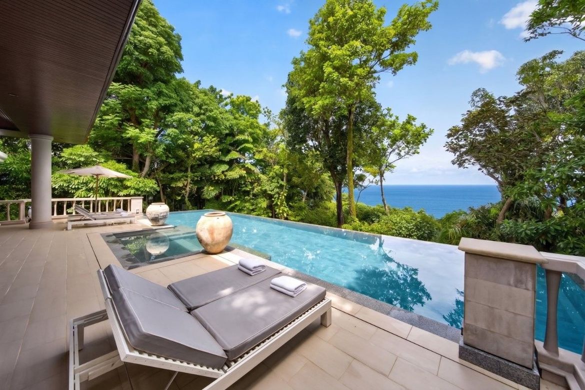 Signature Resort Villa – Renovated Sea View Villa in Naithon