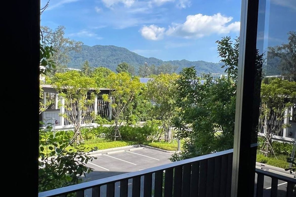 1 bedroom Condo for Sale
