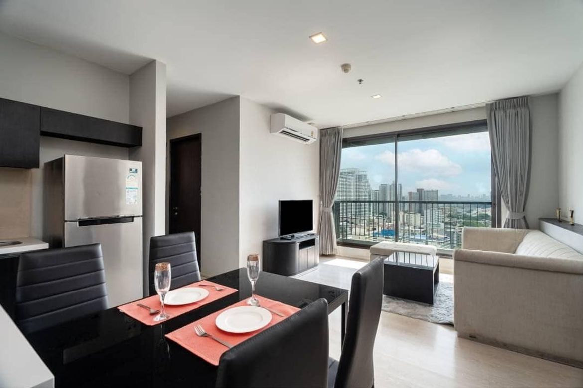2 Bedroom Condo for sale at 2-Bedroom Condo with unblocked View Near Phra Khanong BTS [ABKK30553]