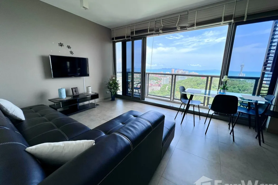 🌟 Unixx South Pattaya – Corner Unit on 37th Floor 🌟