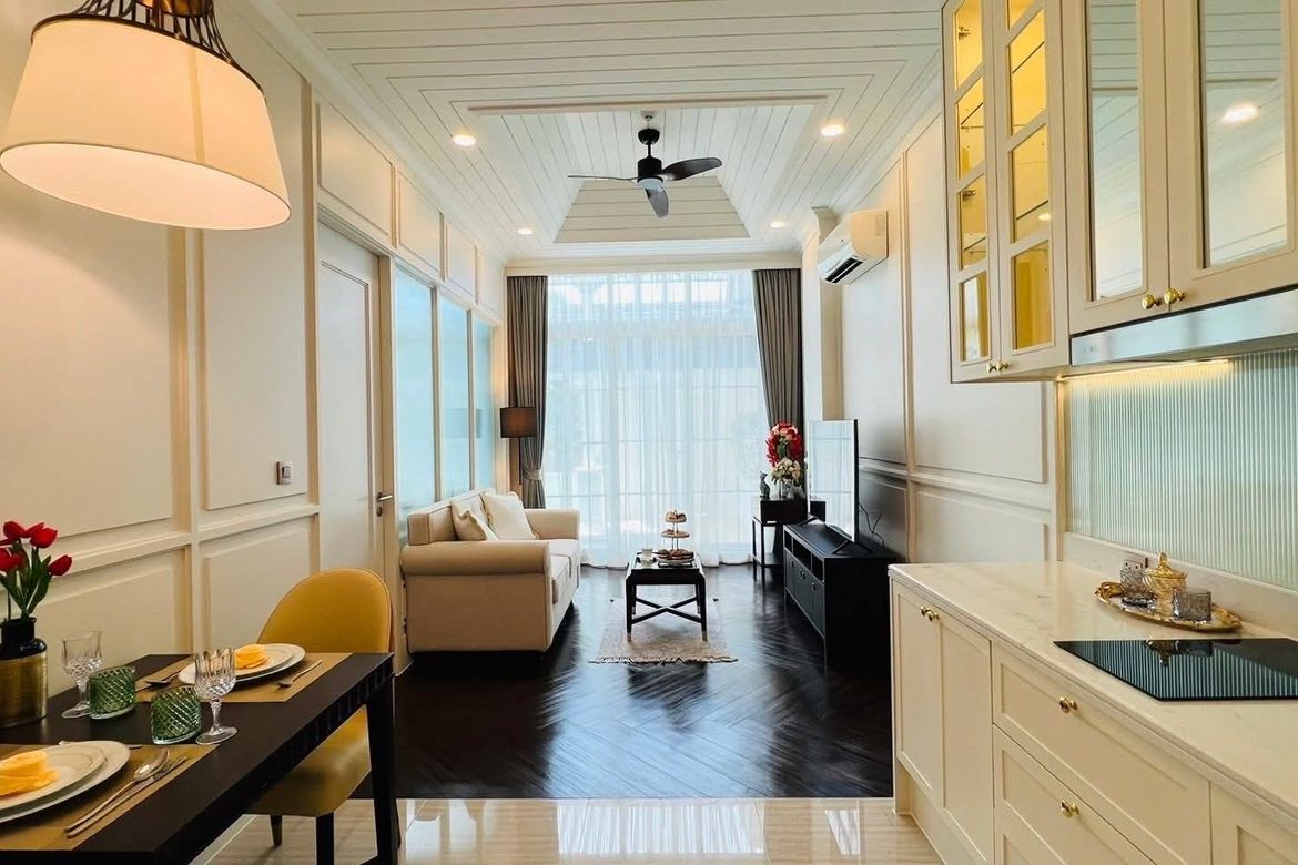 1 Bedroom Condo for sale at Grand Florida