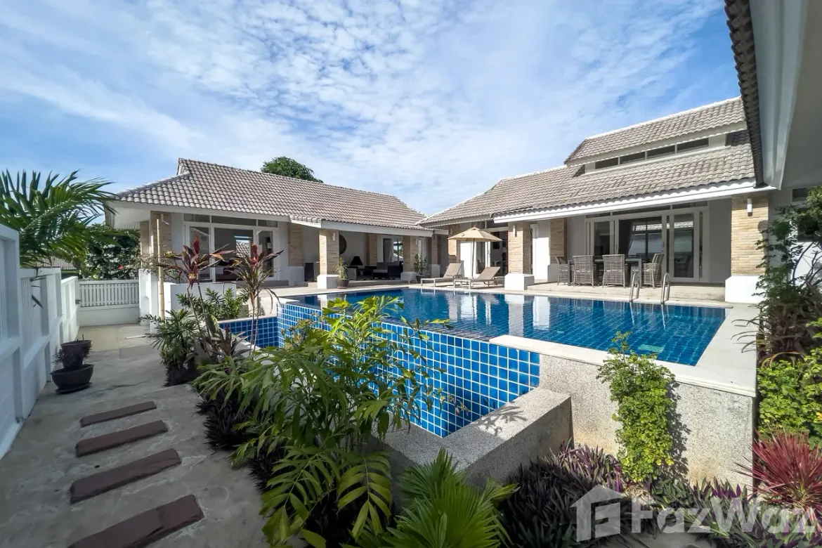 3 Bedroom Private Pool Villa with Mountain Views