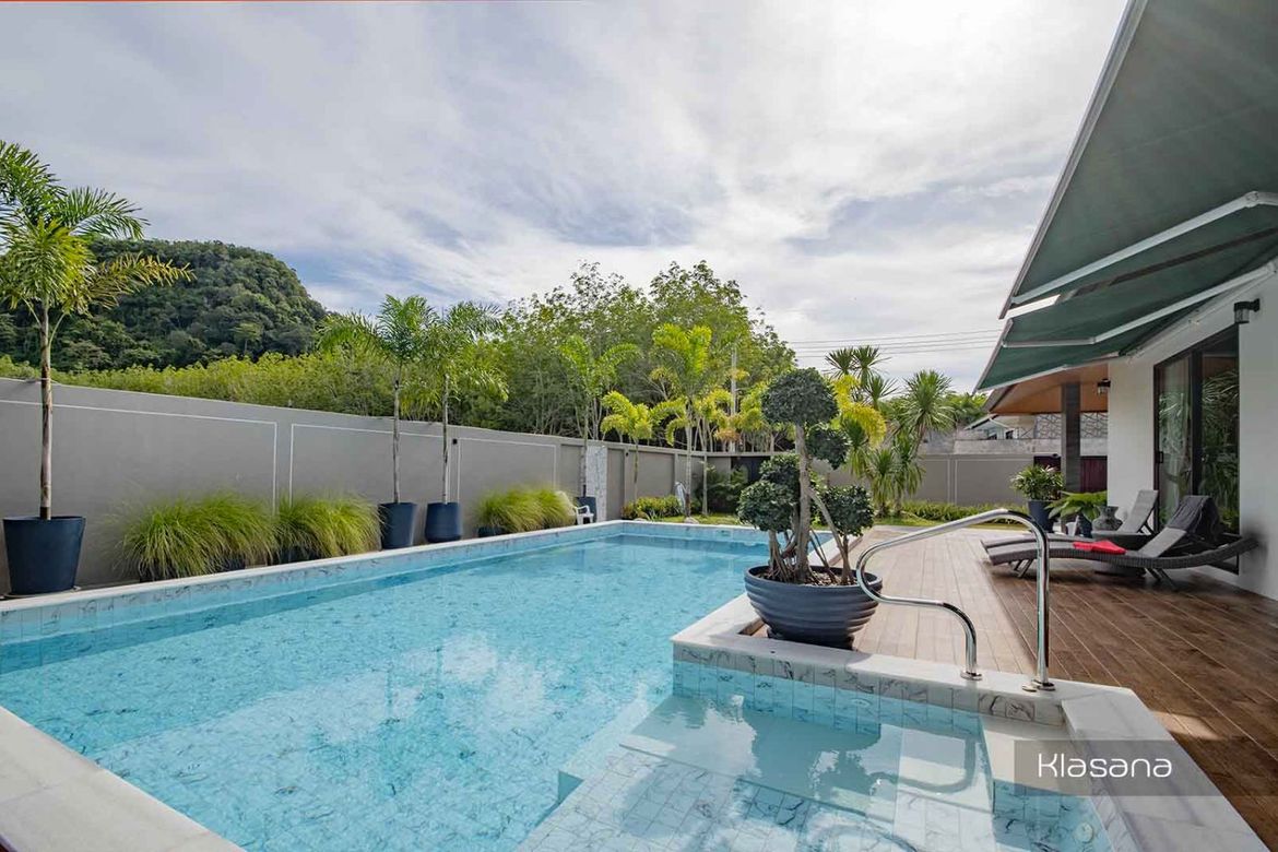 3 Bedroom Villa for Sale with 9m Pool, Exclusive Location