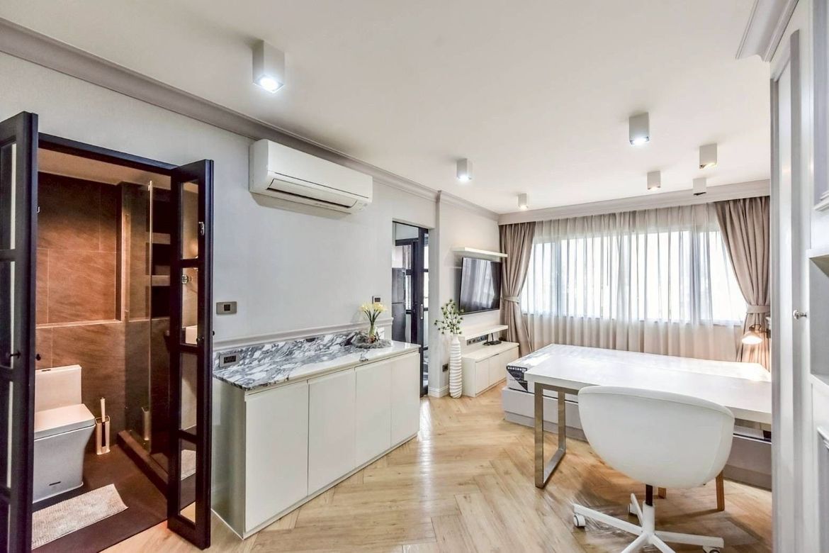 Studio Condo for sale at Condo One Sathorn