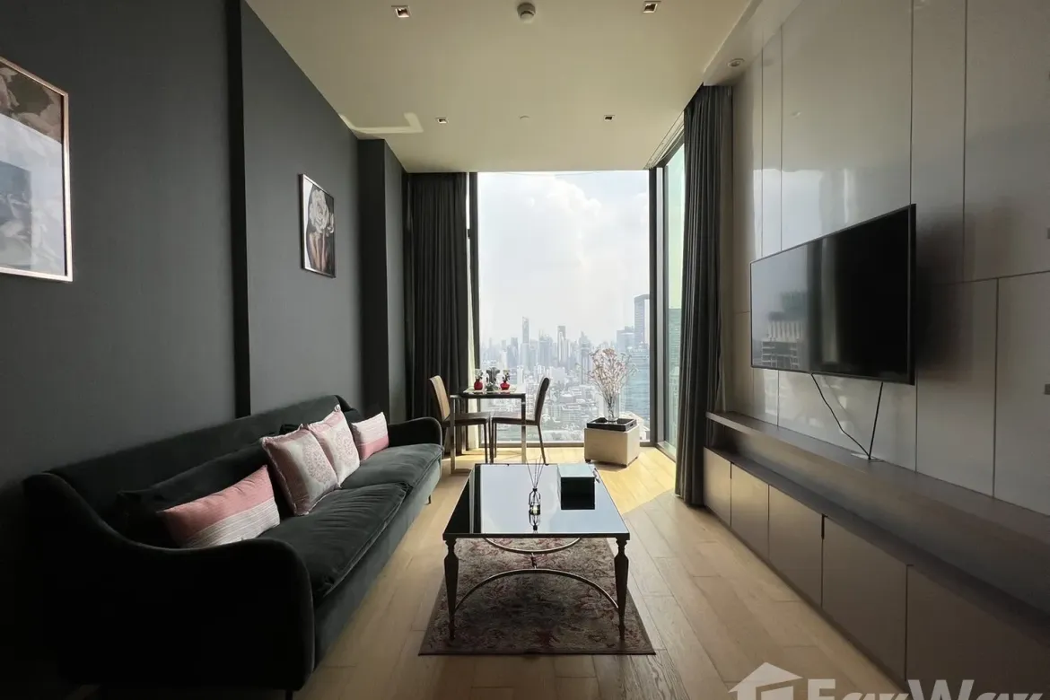 1 Bedroom Condo for sale at 28 Chidlom