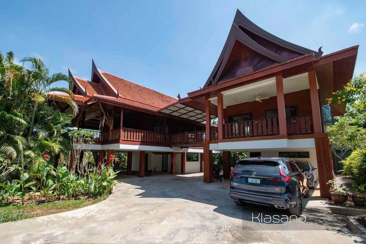 Thai Style Villa with Western Flair situated on 3200sqm (2 Rai)