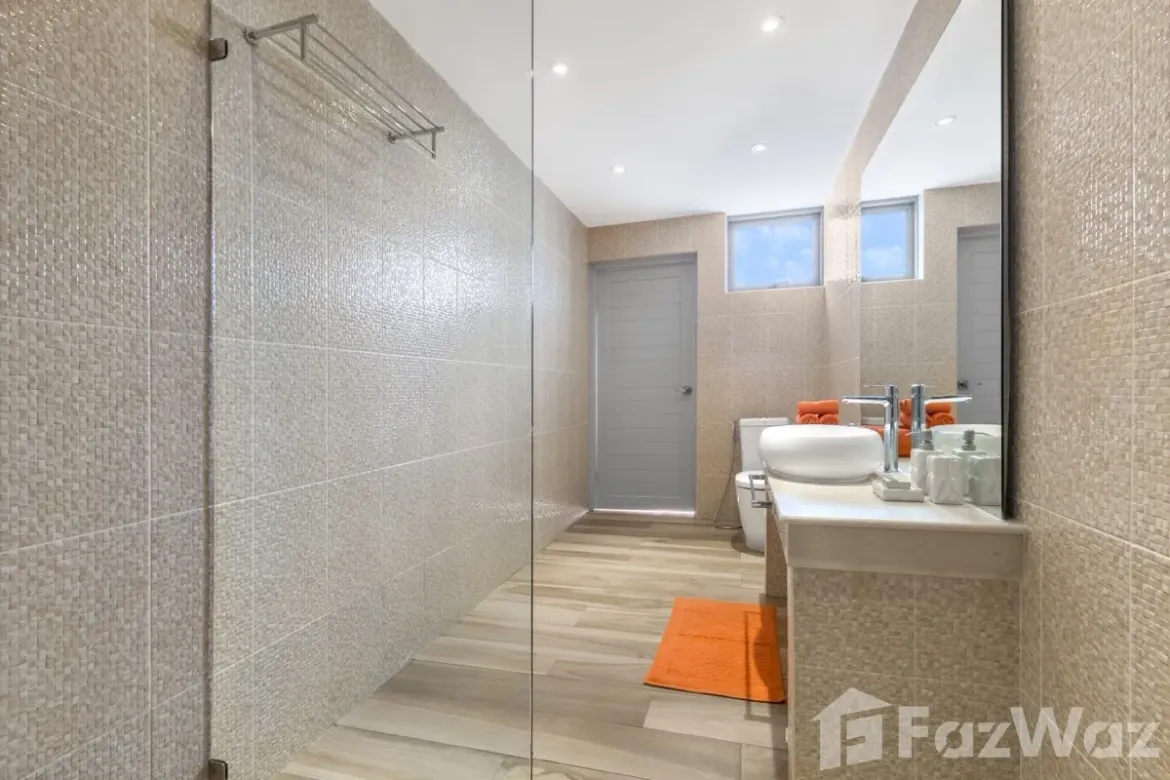 2 Bedroom Villa for sale at Ban Tai Estate