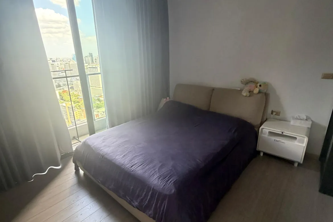 1Bed High Floor Unit in Popular Luxury Condo in Rama 9
