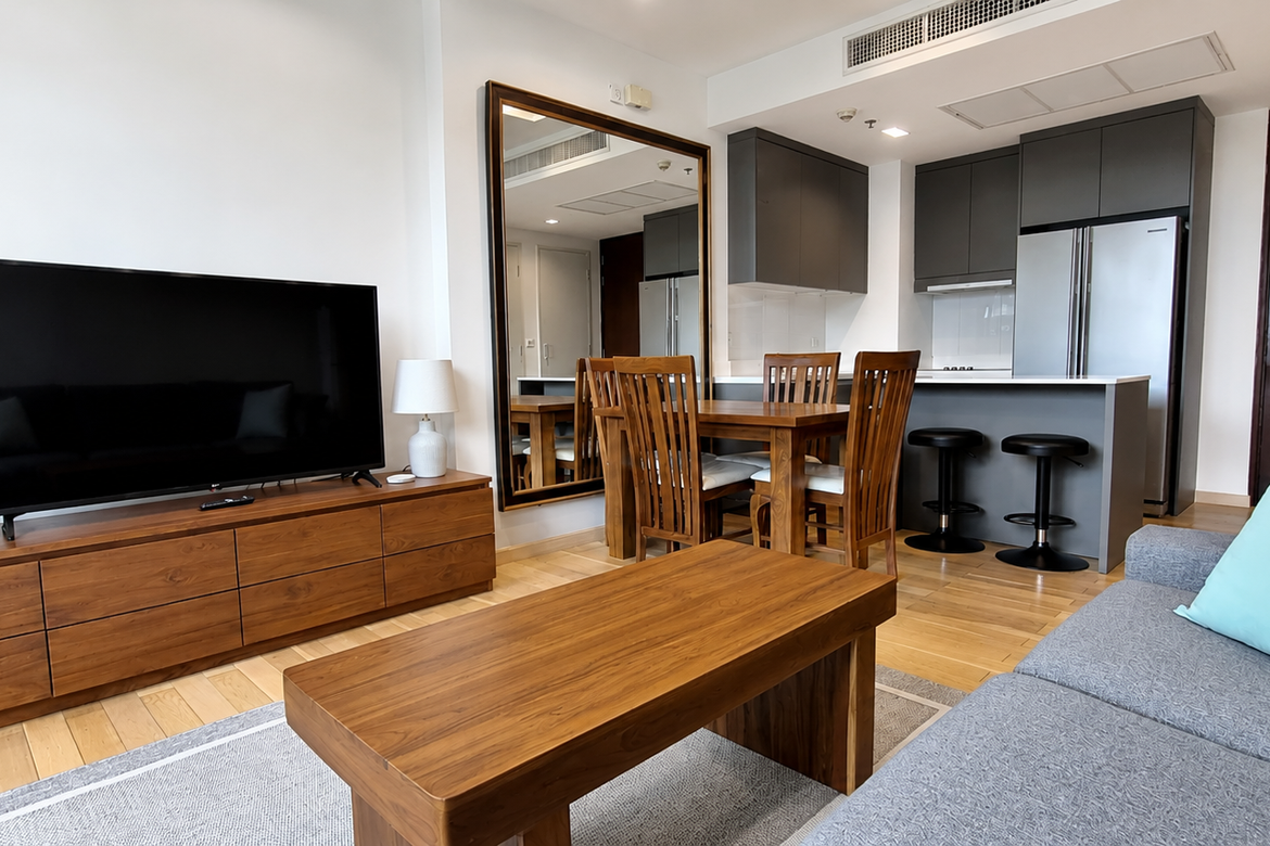 Rare Renovated 2BR in Thonglor| Only 200m BTS Thong Lo | Move-In Ready, Contact Us Now!