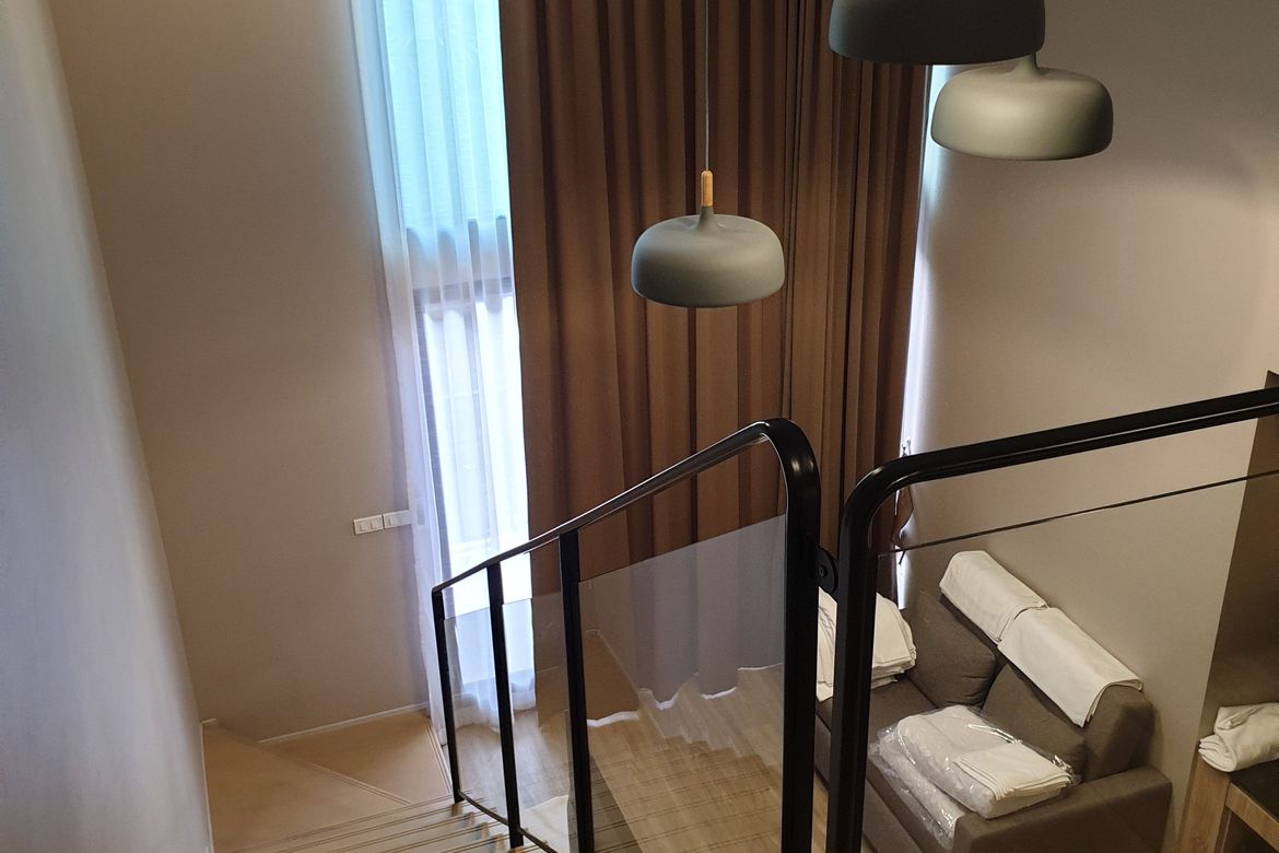 Spacious, ground floor duplex. Great value for money.