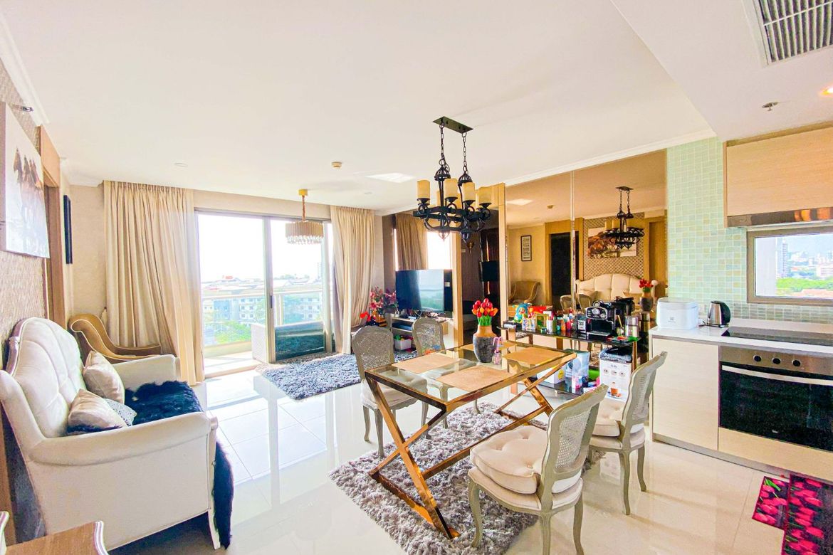 The Riviera Jomtien 2Bed 2Bath 85sqm | Corner unit | Seaview , City view | Urgent Sale !!
